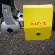 Milenco AKS -lukituslaite turvakytkimeen