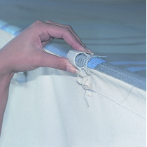 Thule Safari seinän nylonkoukku