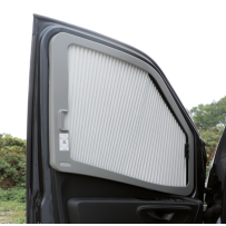 Remis REMIfront IV -sivuikkunan pimennysverho Sprinter (2019-) + nousukahva