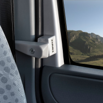Thule Cab Lock -ohjaamon oven lisälukko, Sprinter