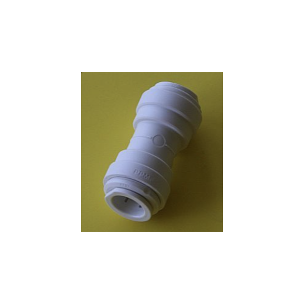 Jatkoliitin suora 12 mm kovalle putkelle