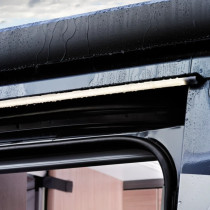 Dometic Raintec RT 100 -vesikouru valolla