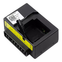 Dometic ohjausyksikkö