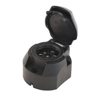 Pistorasia 7-napainen, muovi