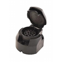 Pistorasia 13-napainen, muovi