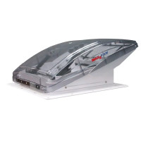 Airxcel Maxxfan Deluxe -kattoluukku, kirkas 12V