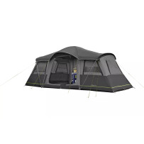 Berger Lagoon 4 -perheteltta asennettuna leirintäalueelle, näkyvissä kaksi sisäänkäyntiä ja tilava oleskelutila