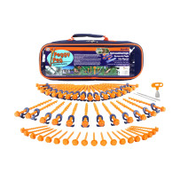 Peggy Peg Starter Kit -ruuvikiilasarja 84 osaa sisältäen kiilat, koukut, poranterät ja työkalun oranssissa säilytyslaukussa