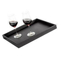 Silwy metallitarjotin nahkajäljitelmällä musta