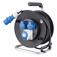 as-Schwabe CEE-kaapelikela 25 m, IP44-suojattu, varustettu Schuko- ja CEE-pistorasioilla sekä lämpösuojakytkimellä.