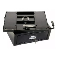 Sportscraft-kääntömekanismi turvalokerolla VW T4 -malleihin