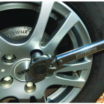 Milenco Wraith 2 -asuntovaunun pyörälukko (Sold Secure Gold)