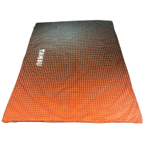 Tambu Kambala retkeilyhuopa tavarapussilla