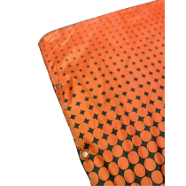 Tambu Kambala -retkeilyhuopa tavarapussilla