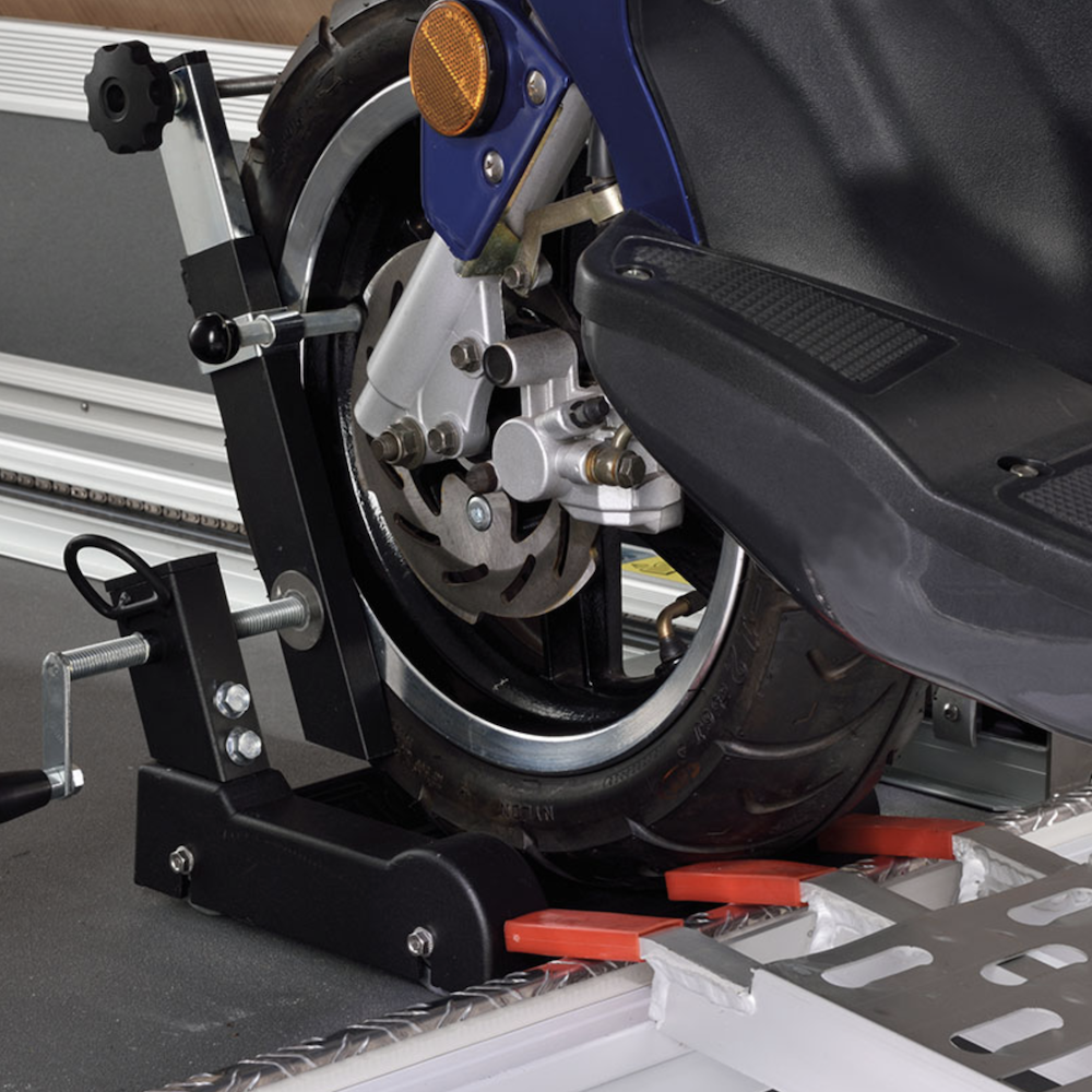 AL-KO kiskot ja kiristyshihnat Trineo